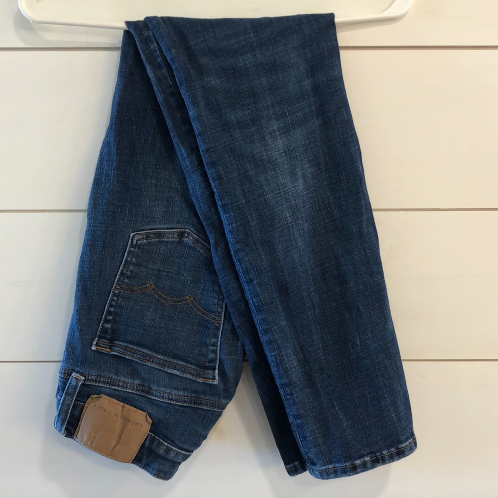 Men’s/Boys American Eagle Jeans, No tag but are 26x32.  EUC